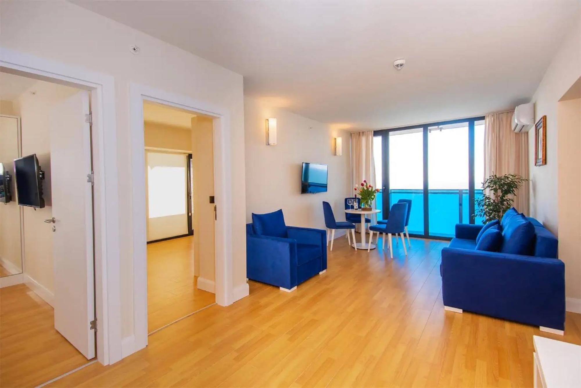Aparthotel Orbi City Sea View Batumi Exteriér fotografie