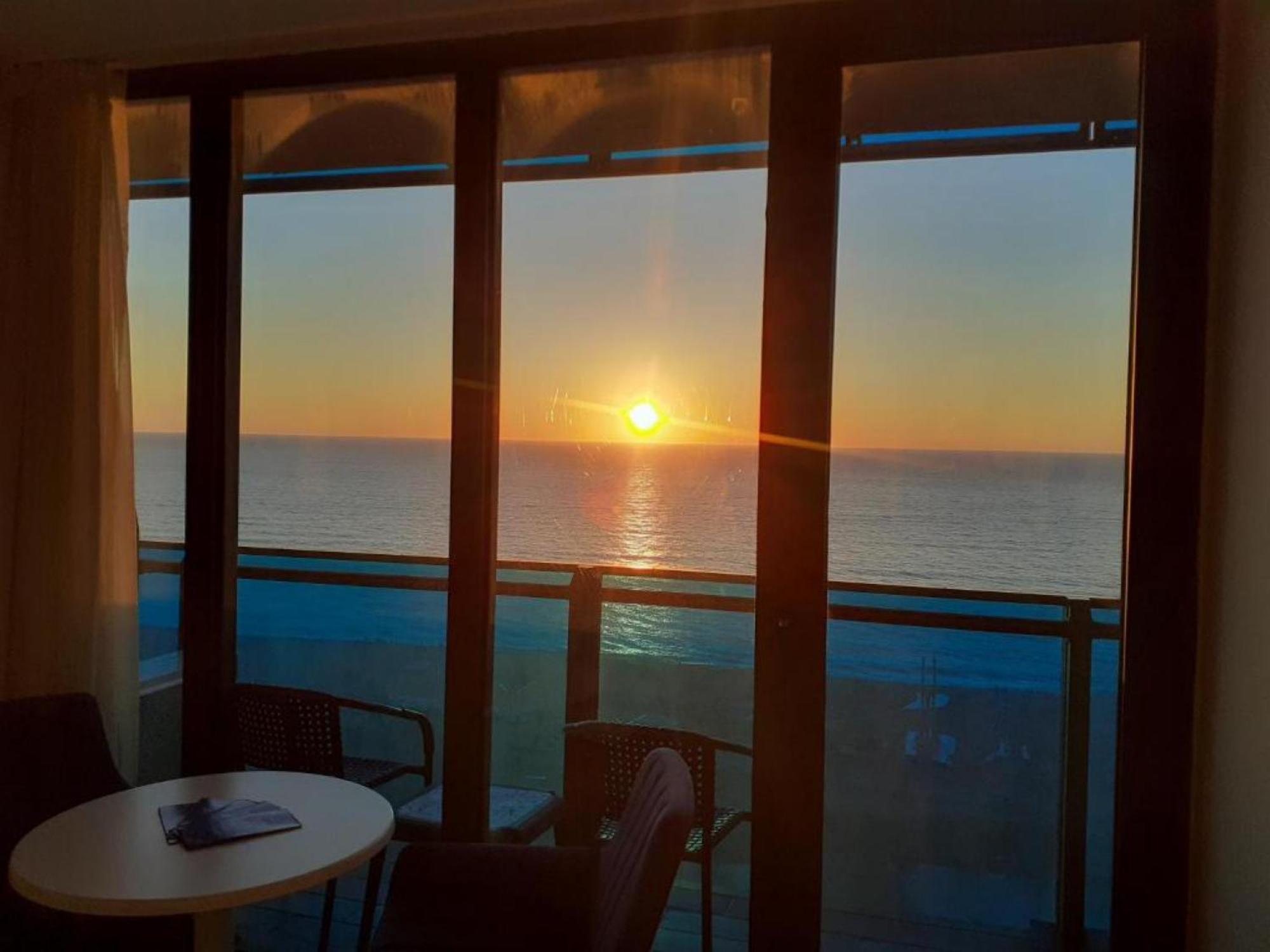 Aparthotel Orbi City Sea View Batumi Exteriér fotografie